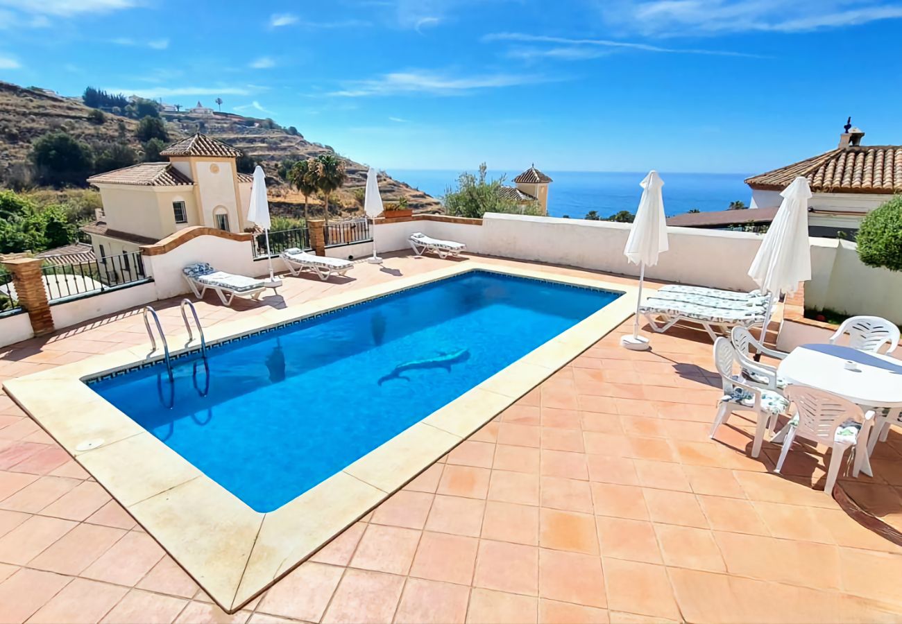 Villa in Nerja - Tamango Hill 9 NERJA Silhouse